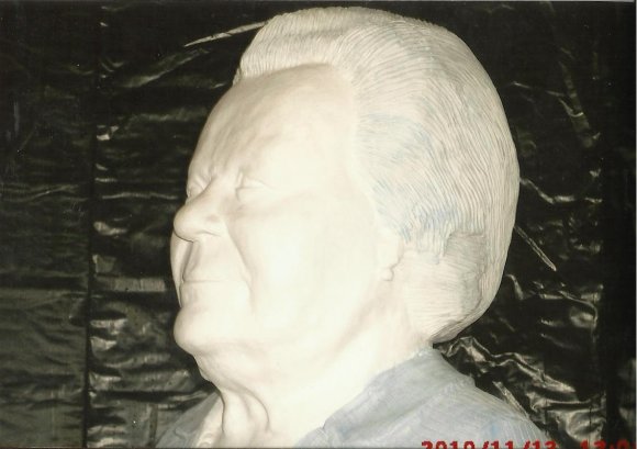 busto 1