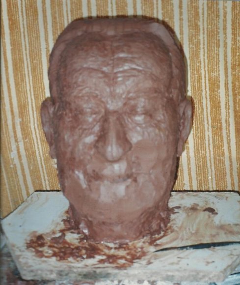 antinio 1